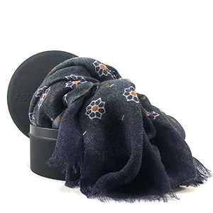 Sciarpa DIS. FIORE <BR/> DENIM E VERDE S.<BR/> 100% LANA